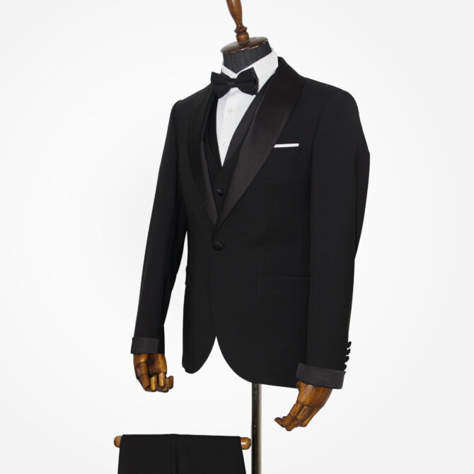 Jakamen Costume Black